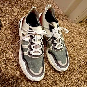 Cole Hahn zero grand tennis shoe